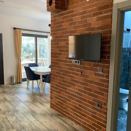Felicita House * مرمريس
